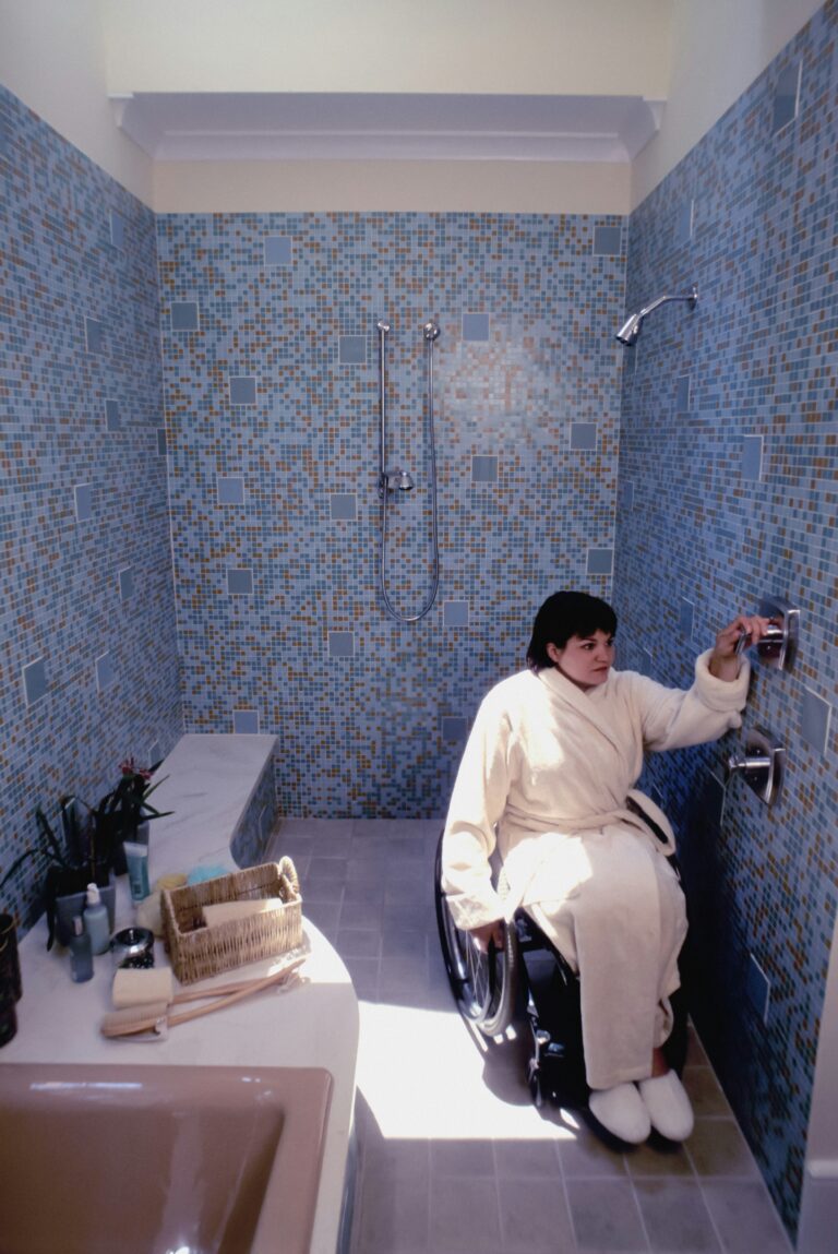 Bathing & Shower Safety: Grab Bars, Equipment & OT